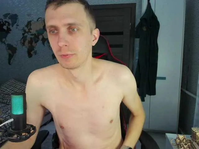 Live sex webcam photo for alex13hot1 #292601768