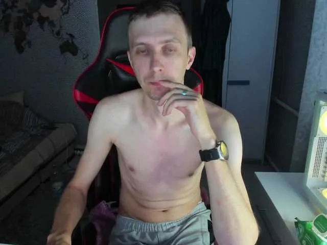 Live sex webcam photo for alex13hot1 #293965148
