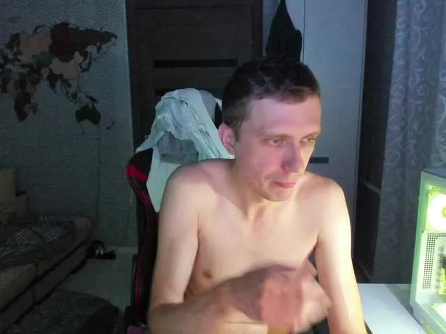 Live sex webcam photo for alex13hot1 #294172545