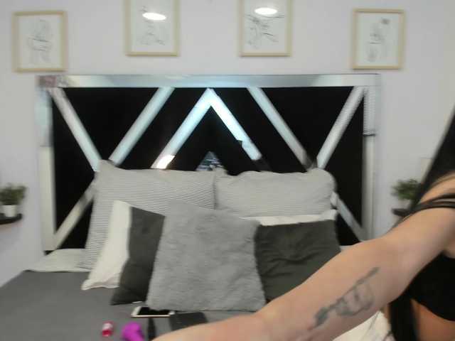 Live sex webcam photo for alexa-clemente #276796144