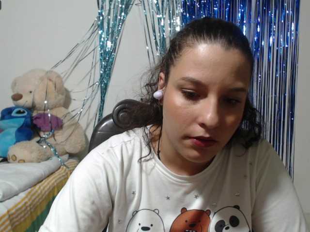 Live sex webcam photo for alexa-kiut #288386539