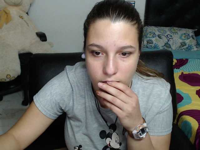 Live sex webcam photo for alexa-kiut #290373184