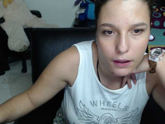 Live sex webcam photo for alexa-kiut #290379918