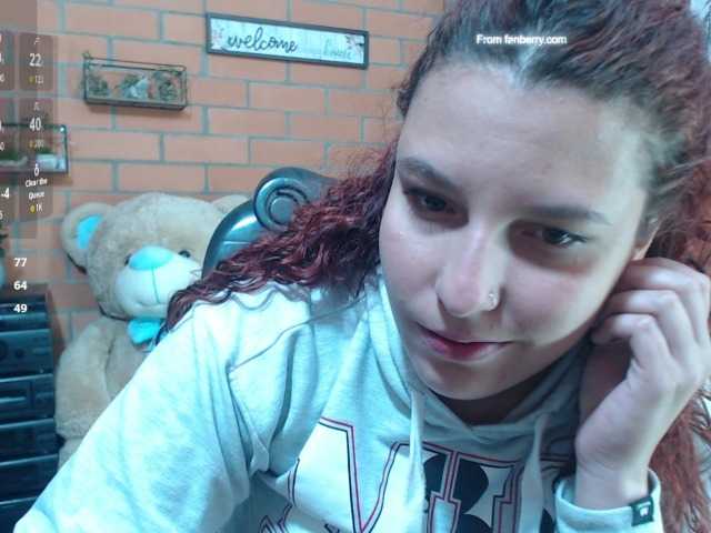 Live sex webcam photo for alexa-kiut #291816804