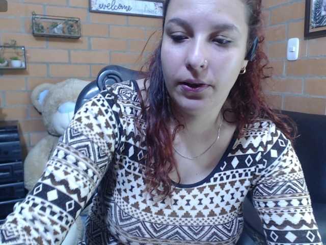 Live sex webcam photo for alexa-kiut #291821316