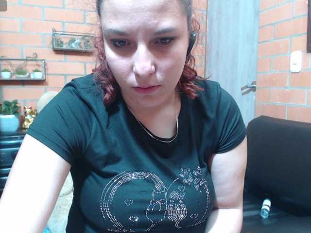 Live sex webcam photo for alexa-kiut #291864785