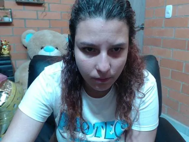 Live sex webcam photo for alexa-kiut #292225948