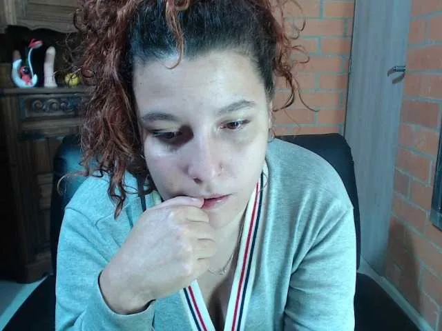 Live sex webcam photo for alexa-kiut #292305681