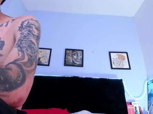 Live sex webcam photo for alexa-n-alex #294185290