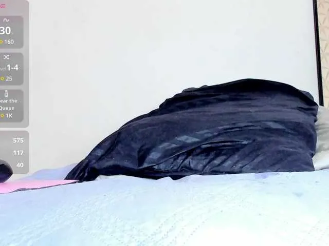 Live sex webcam photo for alexa-sexhot77 #291049152