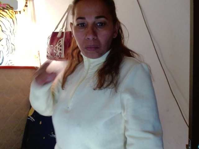 Live sex webcam photo for alexaasecret #289822960