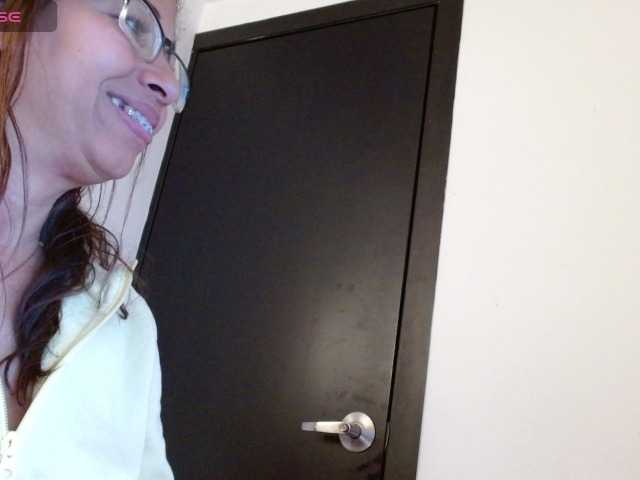 Live sex webcam photo for alexaasecret #289863778