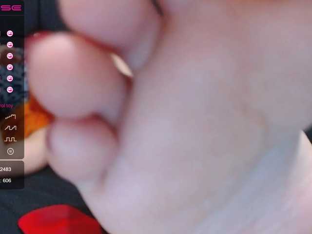 Live sex webcam photo for alexadiaz #273079422