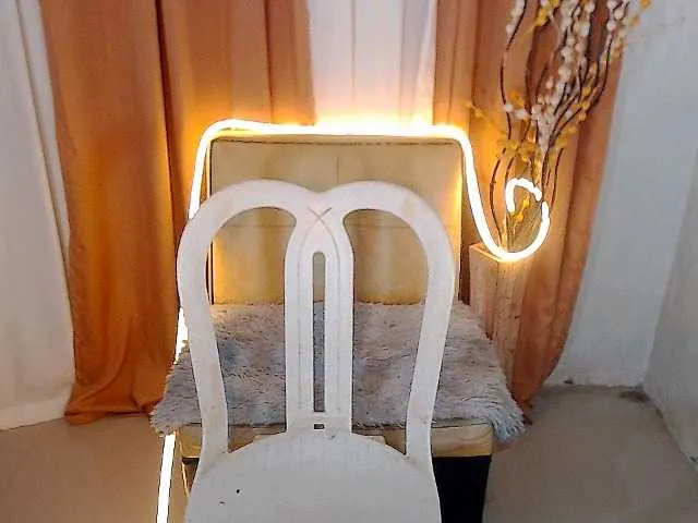 Live sex webcam photo for alexagoddess #292350736