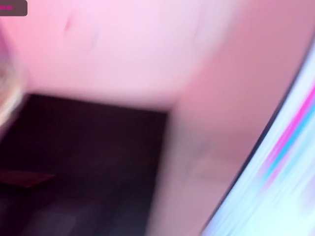 Live sex webcam photo for alexagrayy #272401272