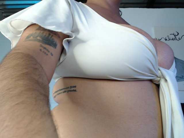 Live sex webcam photo for alexandmonik #291220764