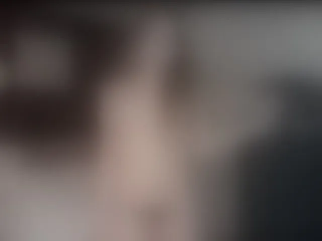 Live sex webcam photo for alexandra-1 #293971867