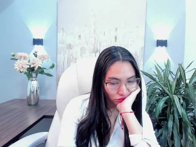 Live sex webcam photo for alexandrasar #275794559