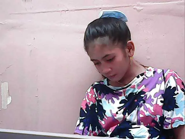 Live sex webcam photo for alexandrashow #272566898