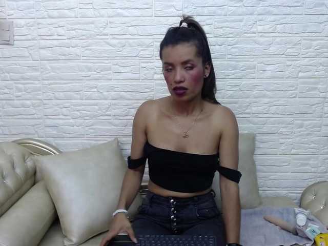 Live sex webcam photo for alexastarck #273850845