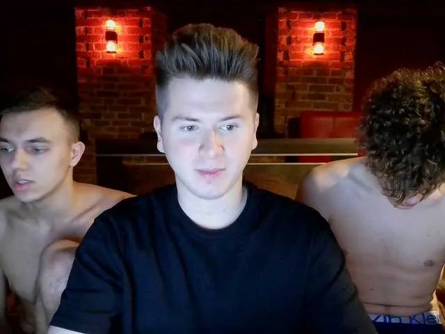 Live sex webcam photo for alexdima24 #275751950