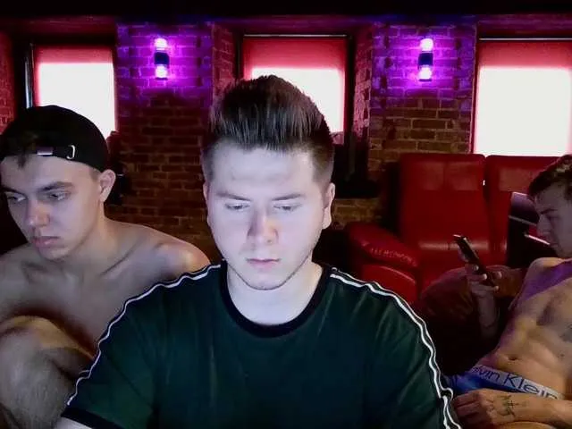 Live sex webcam photo for alexdima24 #276391842