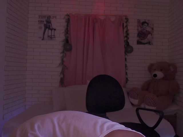 Live sex webcam photo for alexispg #277640733