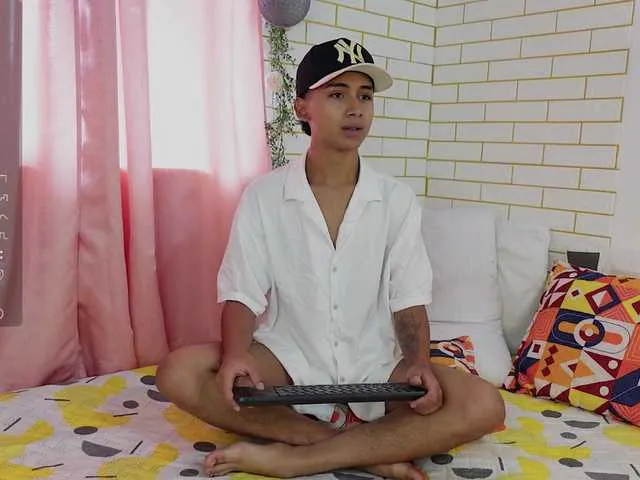 Live sex webcam photo for alexispg #277895732