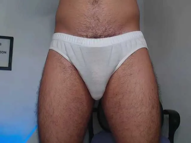 Live sex webcam photo for alexneon1 #290315463