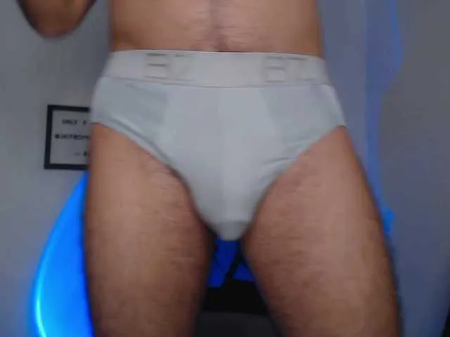 Live sex webcam photo for alexneon1 #291245396