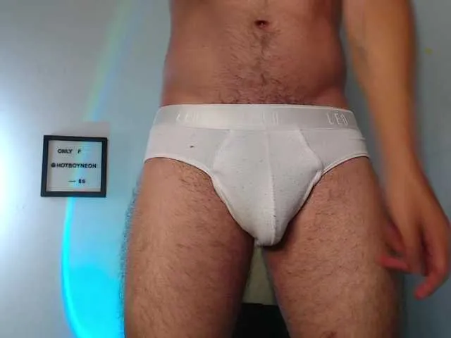 Live sex webcam photo for alexneon1 #291936440