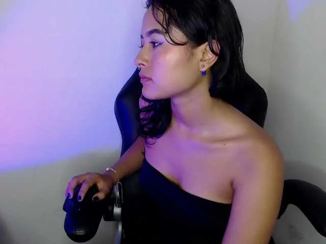 Live sex webcam photo for ali-mill1 #276067017