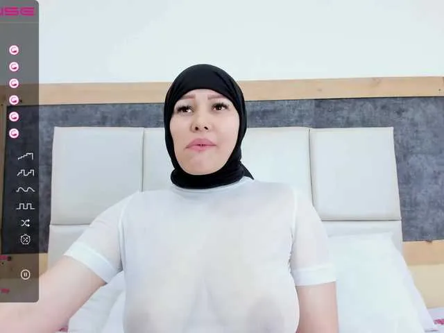 Live sex webcam photo for ali-yah #276177338