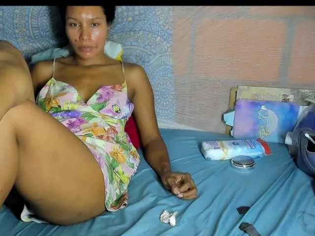 Live sex webcam photo for alia2424