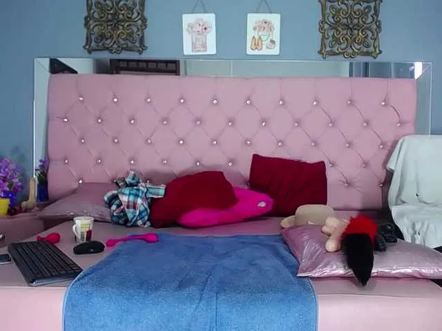 Live sex webcam photo for aliccehot #276405309