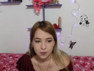 Live sex webcam photo for alice-bruce #123600553