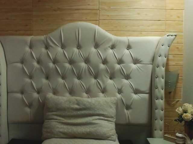 Live sex webcam photo for alice-roldan #272550160