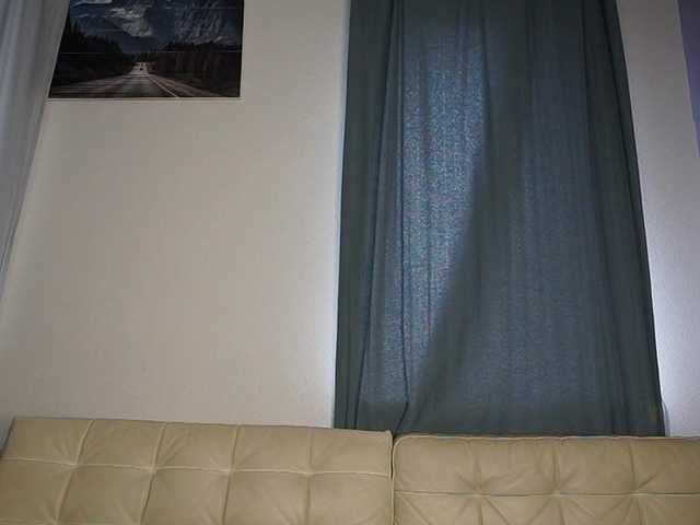 Live sex webcam photo for aliceTurner21 #291634090