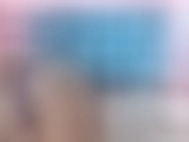 Live sex webcam photo for alicebennet-1 #293523960