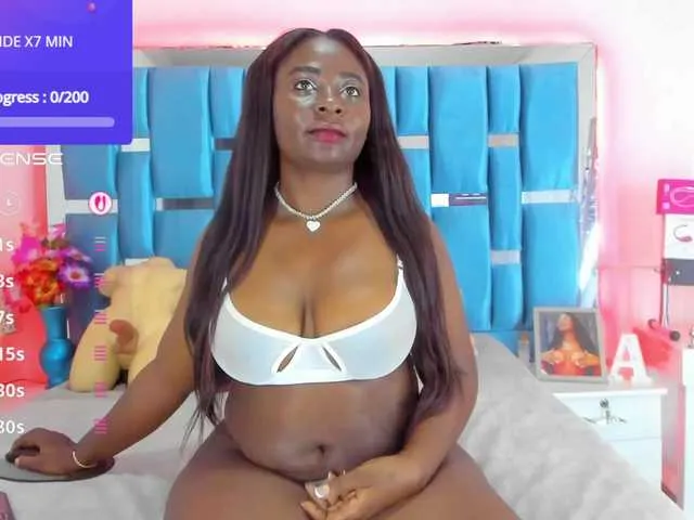 Live sex webcam photo for alicebennet-1 #293806046