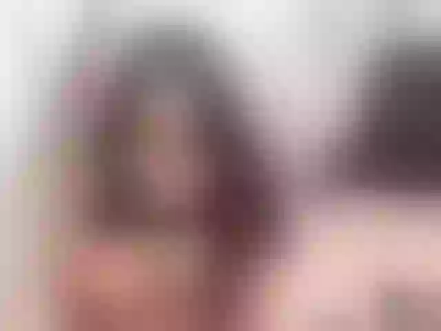 Live sex webcam photo for alicebrownn #275907606