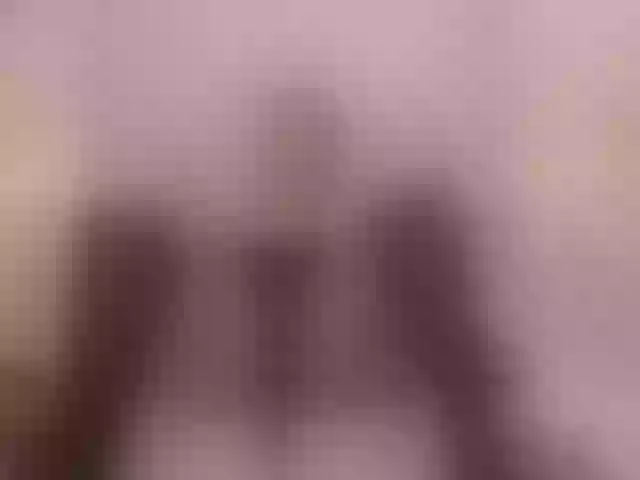 Live sex webcam photo for alicepipper #278021803