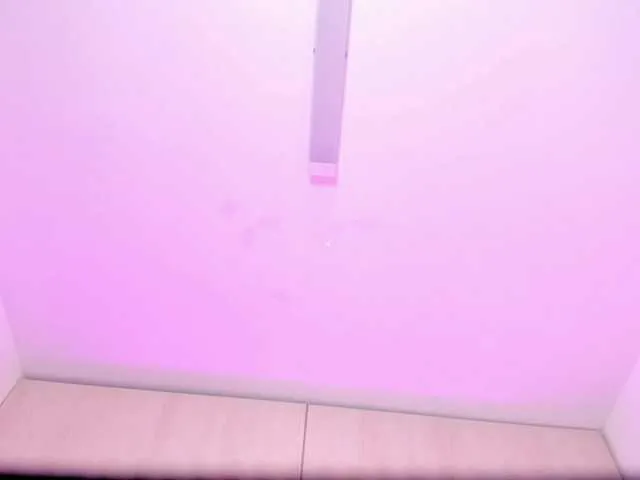 Live sex webcam photo for alicepipper #290435555