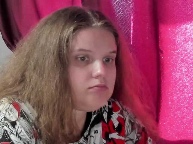 Live sex webcam photo for alicepussy #276217787