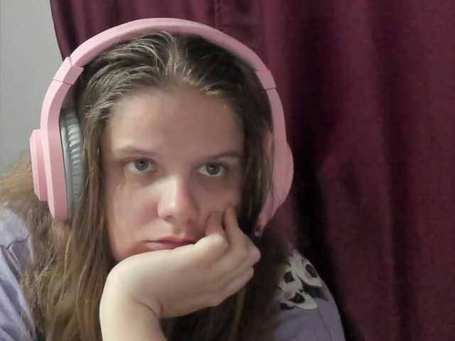 Live sex webcam photo for alicepussy #276528586