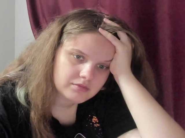 Live sex webcam photo for alicepussy #276855244