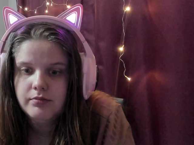 Live sex webcam photo for alicepussy #276885025