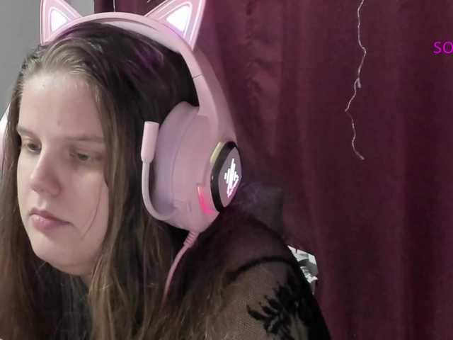 Live sex webcam photo for alicepussy #276921571