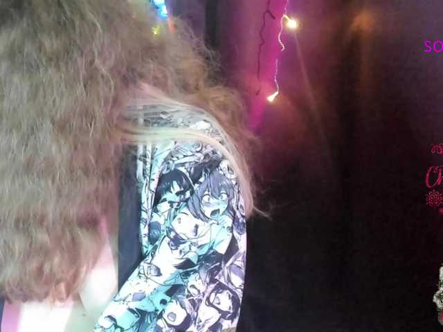 Live sex webcam photo for alicepussy #277003032