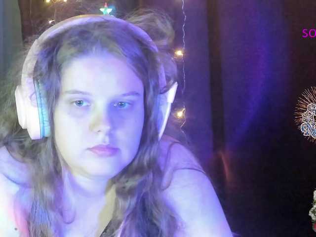 Live sex webcam photo for alicepussy #277074402